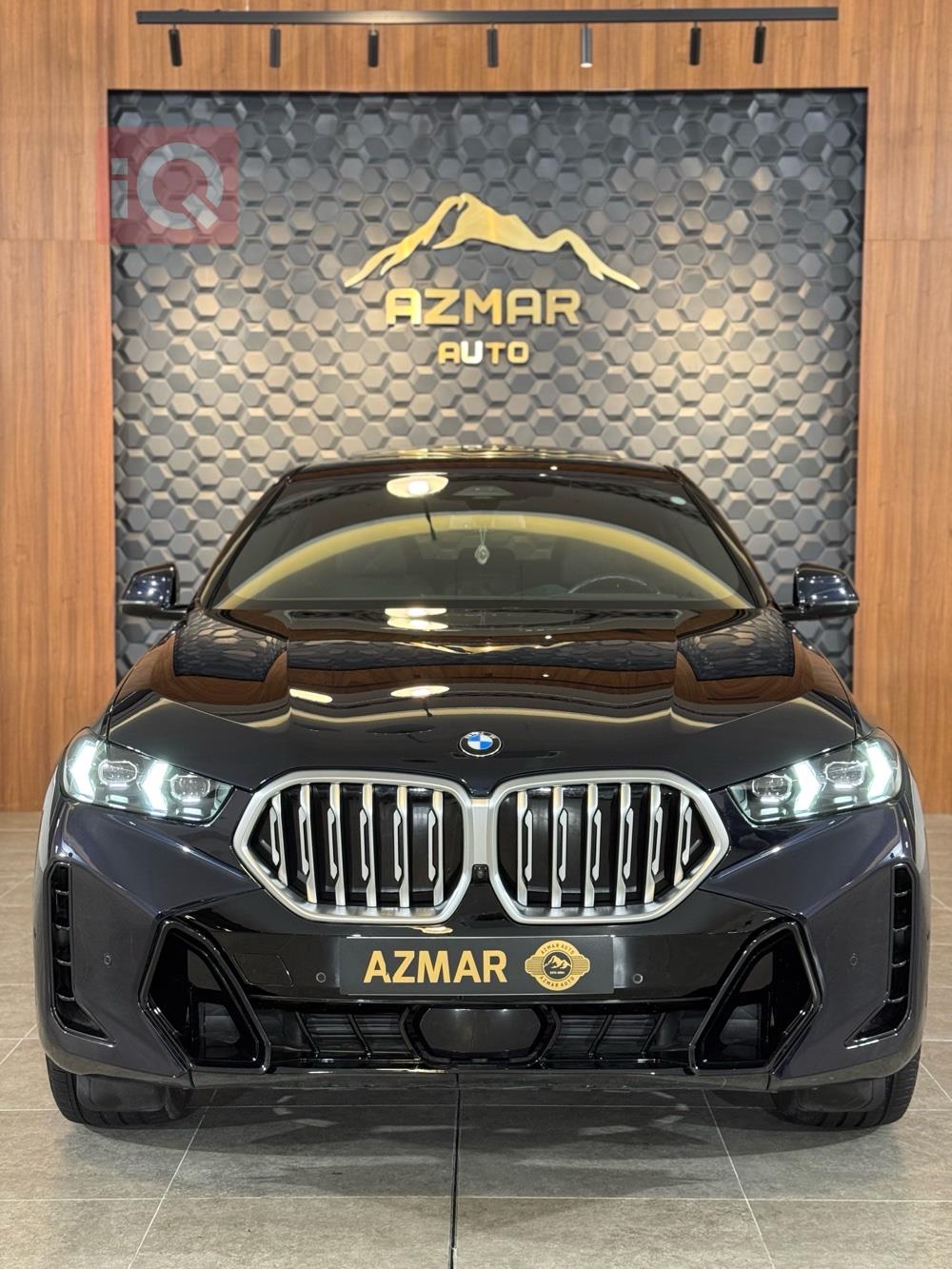 بی ئێم دەبڵیو X6